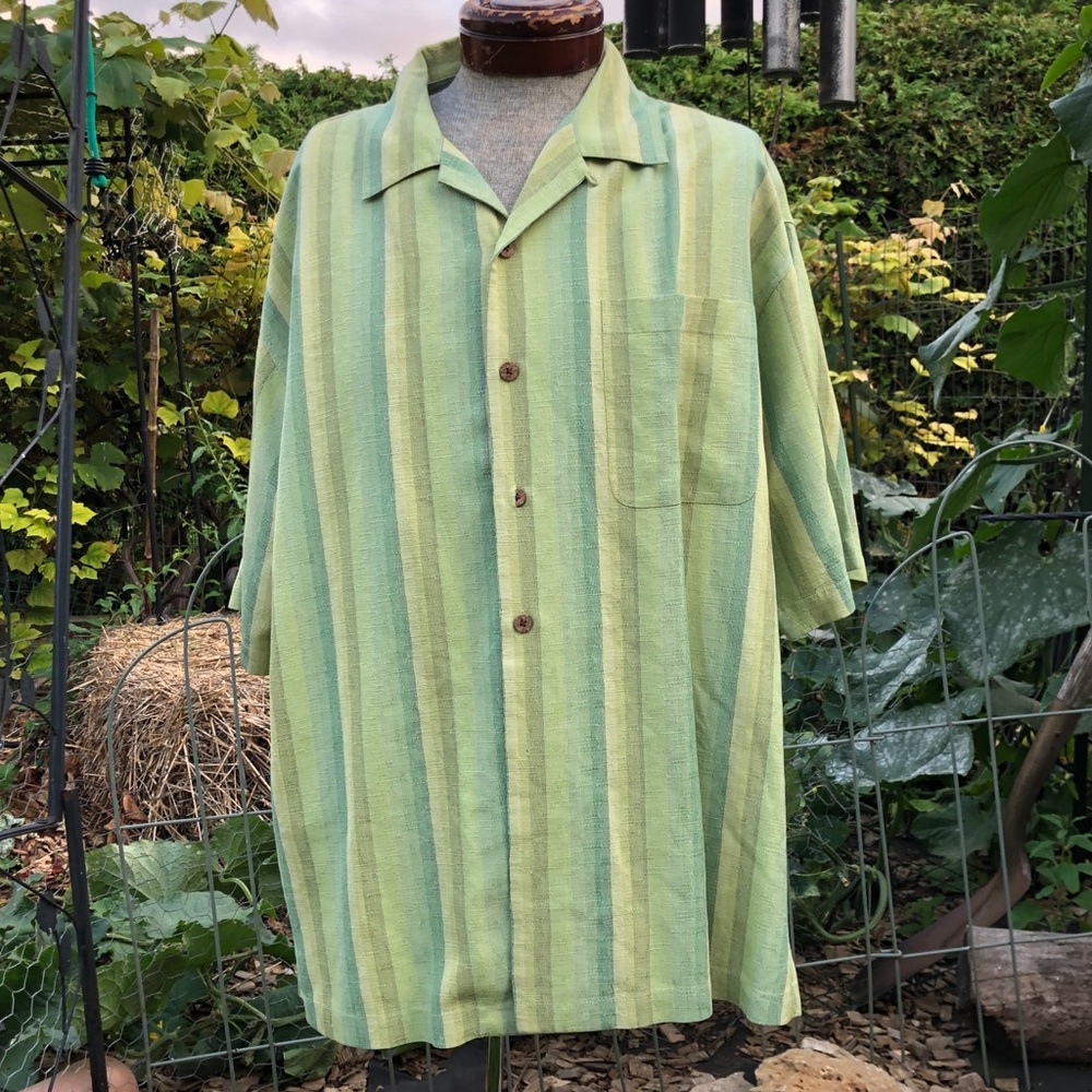 Tommy Bahama Silk Short Sleeve Button Shirt Size XL